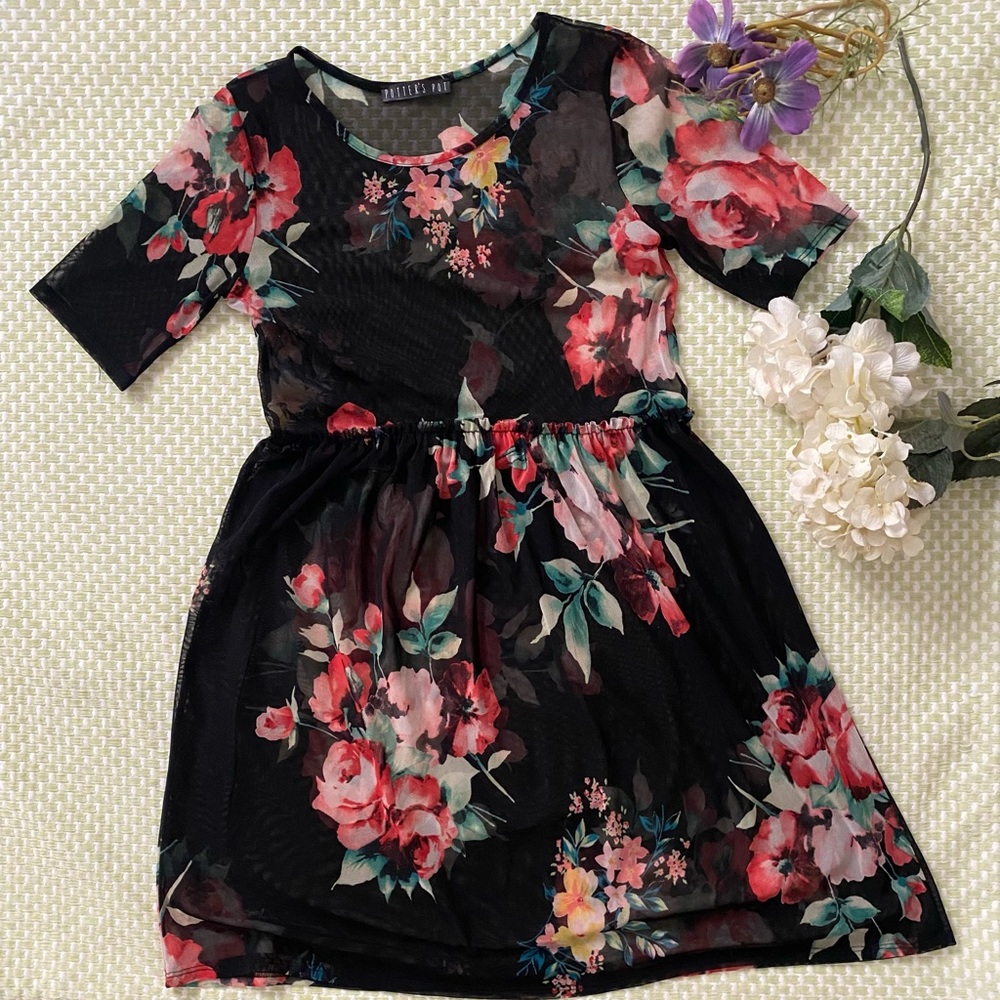 🌺Potters Pot Black Floral Sheer Dress🌺 - Picture 6 of 6